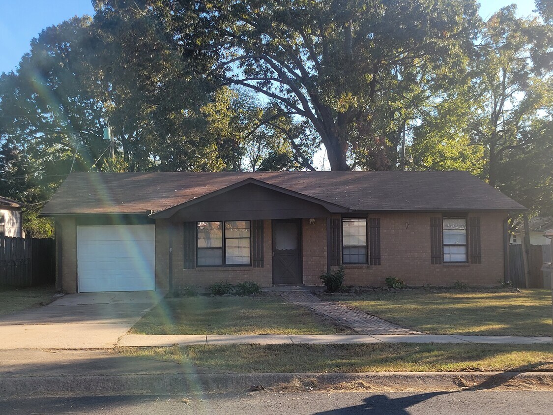 119 Lonsdale Cir, Jacksonville, AR 72076 House Rental in Jacksonville