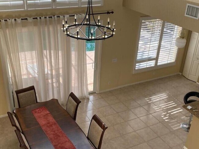 Foto del edificio - 7705 Thornlee Dr