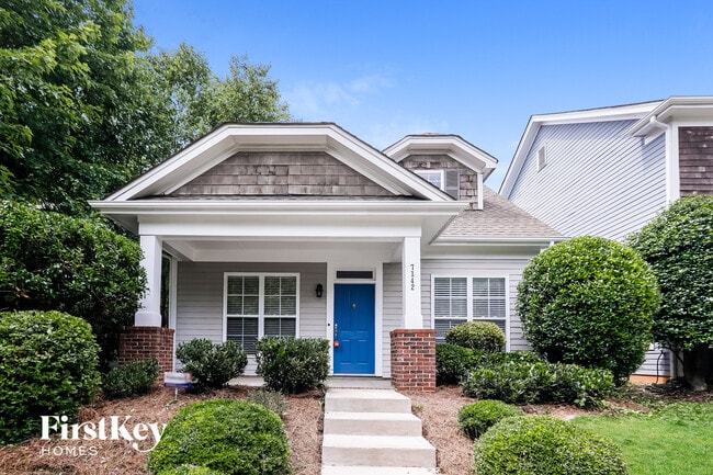 Building Photo - 7142 Blakeney Greens Blvd