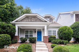 Building Photo - 7142 Blakeney Greens Blvd