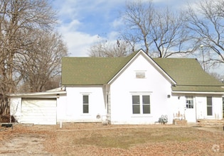 Building Photo - 2025 W 2nd Ave