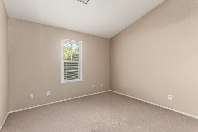 Photo - 18818 N 34th Dr Townhome