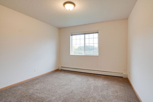Building Photo - Somerset Apartments