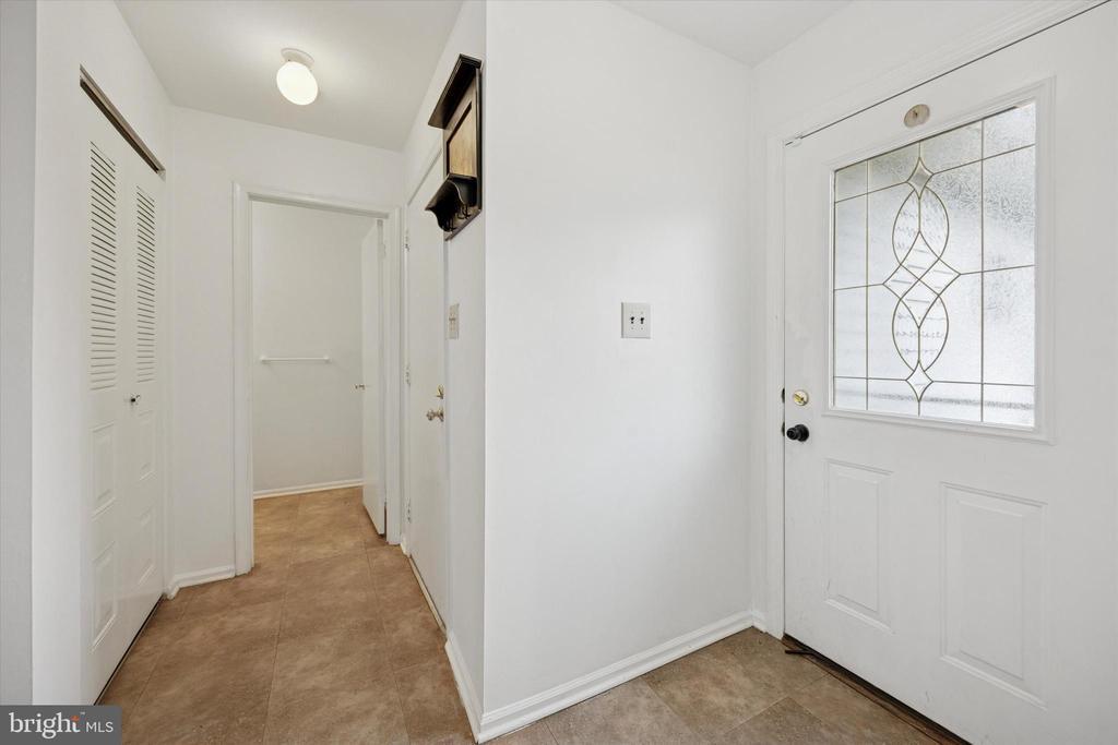 Foto principal - 188 S Hill Dr