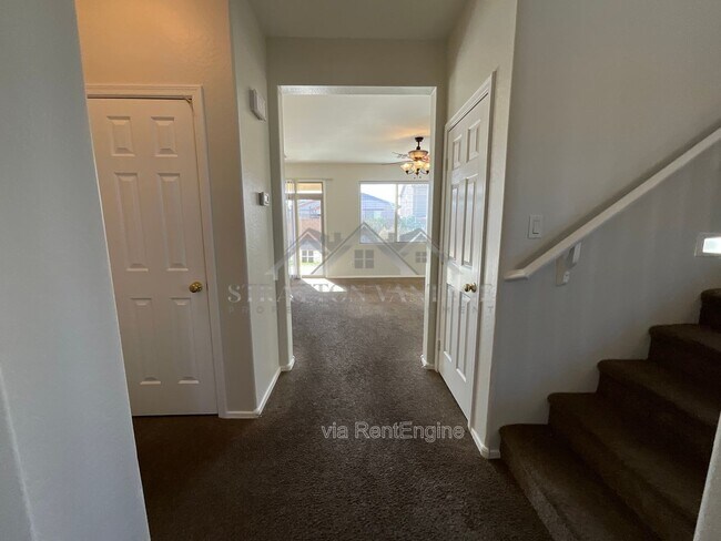 Building Photo - 7323 W Alta Vista Rd