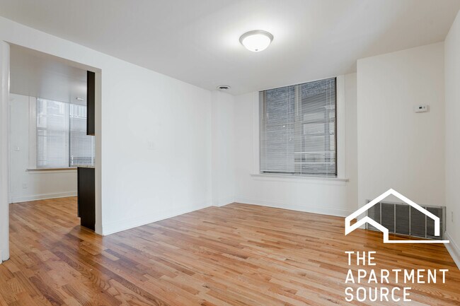 Building Photo - 1613 N Leavitt St