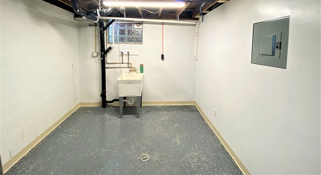 Foto del edificio - 754 Cottonwood Dr