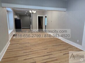 Building Photo - 4010 S Benton Ave
