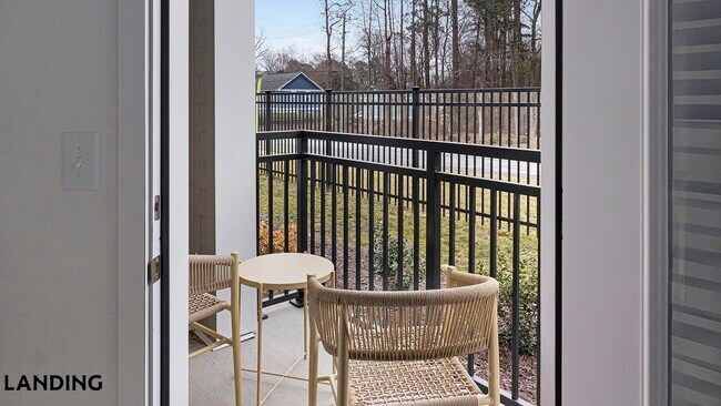 Foto del edificio - 2110 Birkhall St