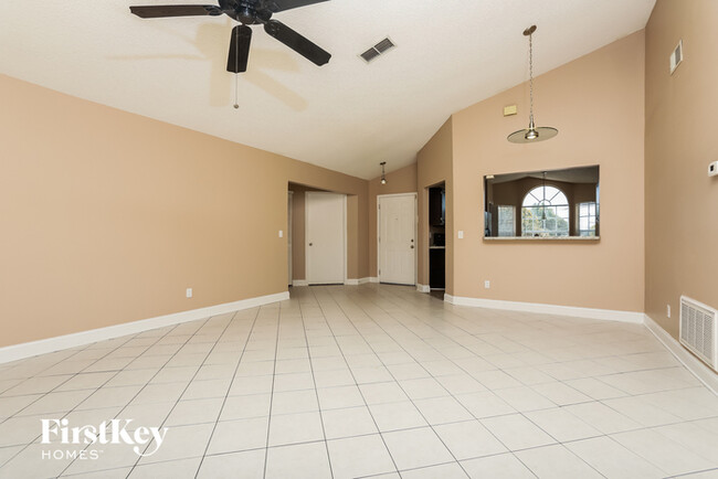 Building Photo - 2049 Greystone Trail