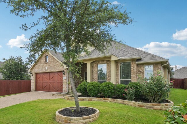 Building Photo - 1616 Downing Dr