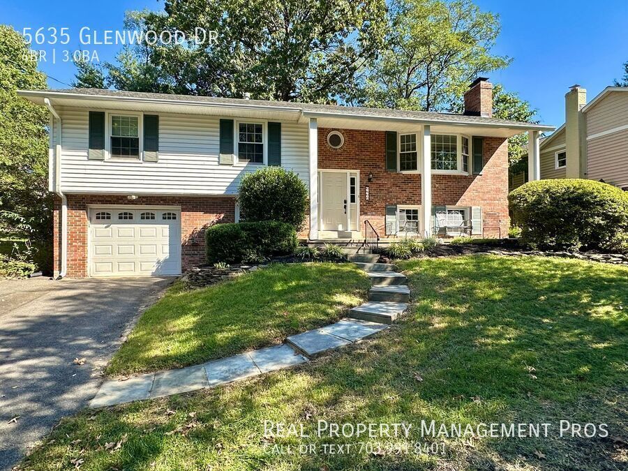 Primary Photo - Spacious Clermont SFH w/ Chef’s Kitchen, B...