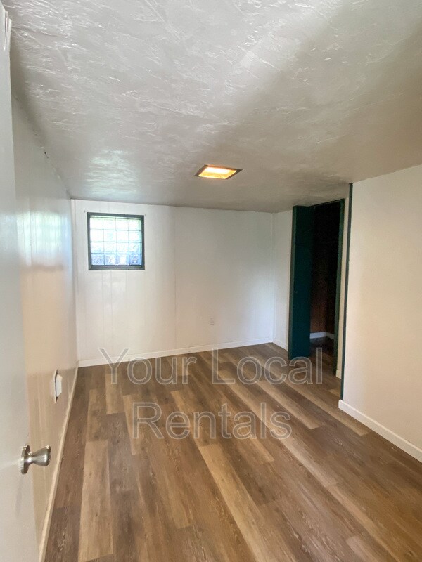 32 Chapman St Unit 3, Pittsburgh, PA 15205 Condo for Rent in