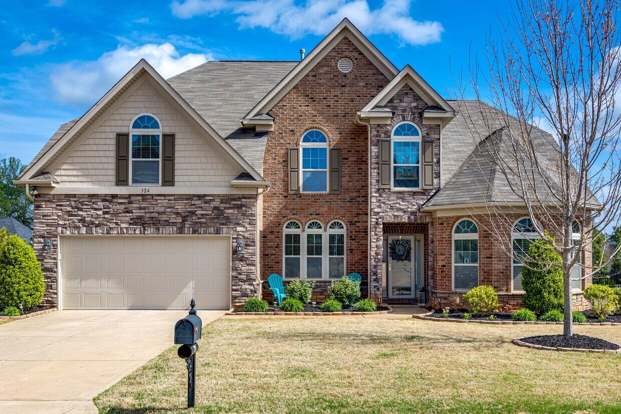Primary Photo - Stunning 4-Bedroom, 3.5-Bath Full Brick Ho...