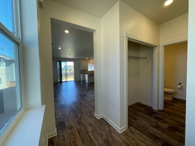 Foto del edificio - 4Bd/2.5Ba Gresham Home ~ Community Playgro...