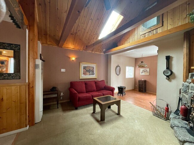 Foto del edificio - 1 br, 1 bath House - 139 Vista Ave