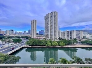 Building Photo - 1676 Ala Moana Blvd