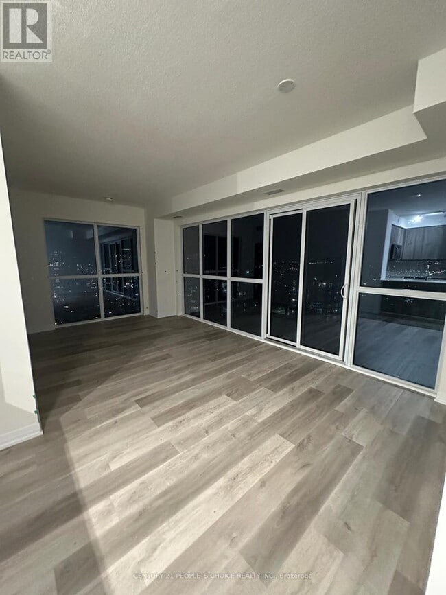 Photo du bâtiment - 15 Watergarden Dr