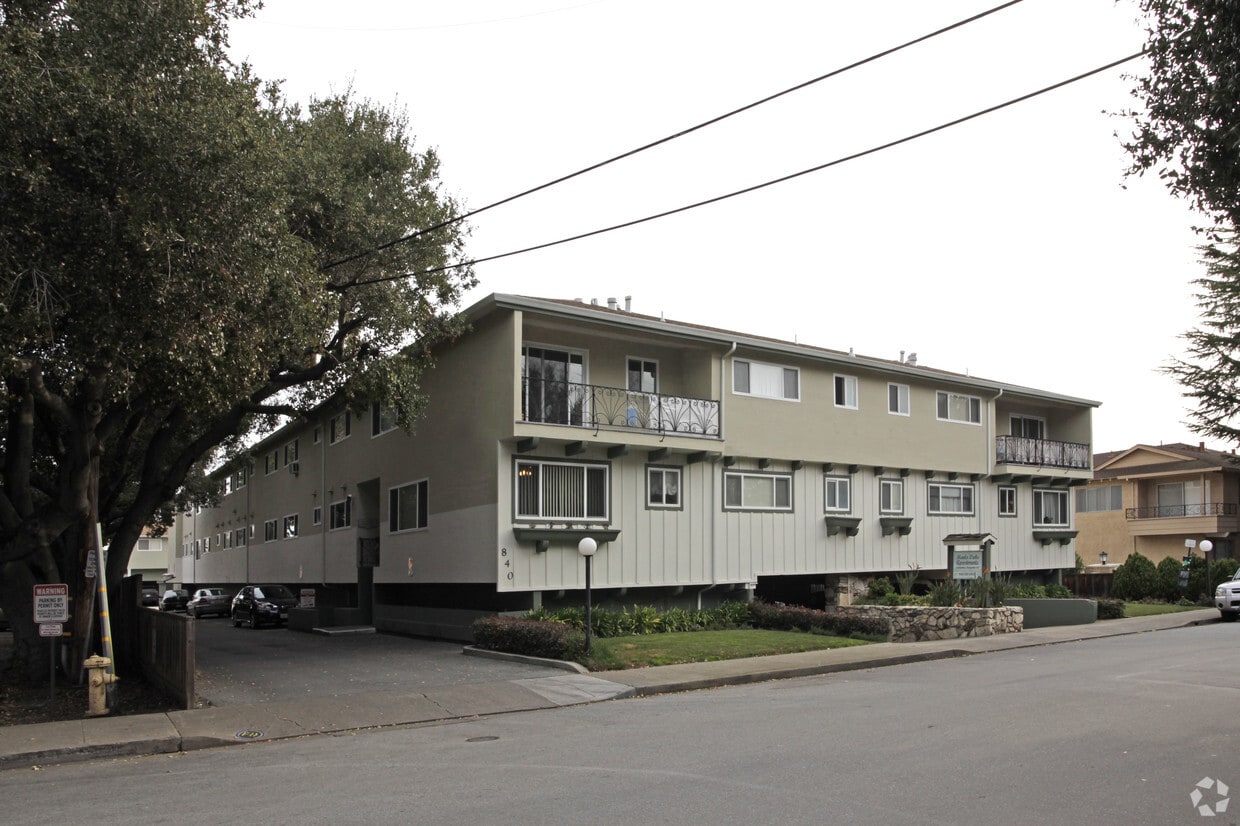 Menlo Oaks Apartments Apartments in Menlo Park, CA