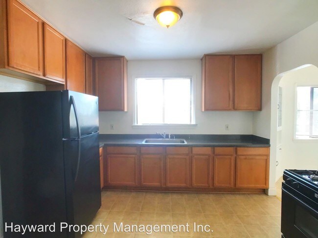 Foto del edificio - 16922-16922 Harvard Ave