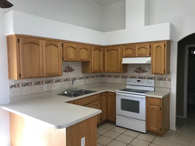 Building Photo - VILLA CHAPARRAL