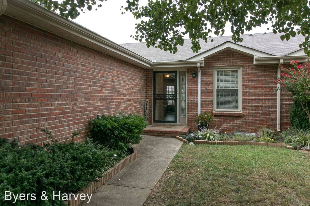 Foto principal - 2 br, 2 bath House - 1200 Riverwood Place ...