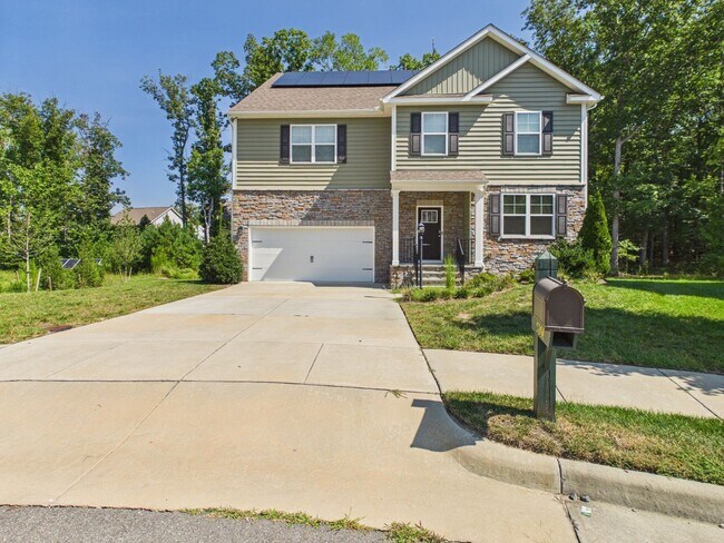 Building Photo - 5701 Brailen Dr