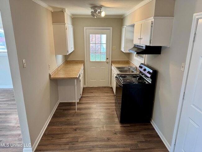 Photo - 1268 Staunton Dr House