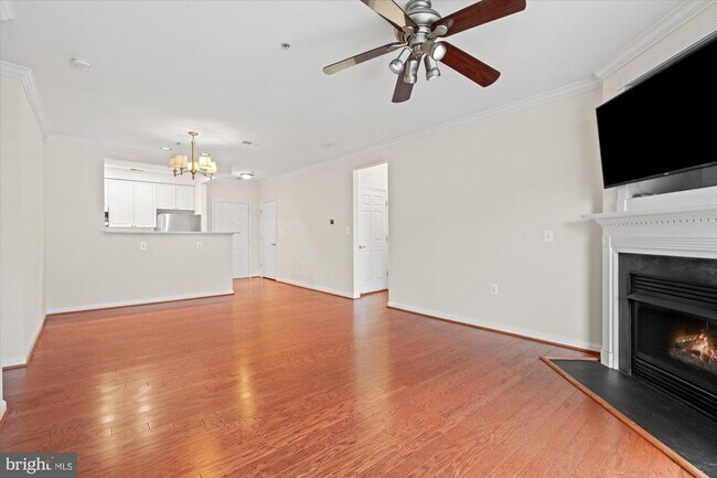 Building Photo - 5120 Donovan Dr