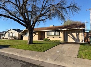 Building Photo - 6904 Cunningham Way