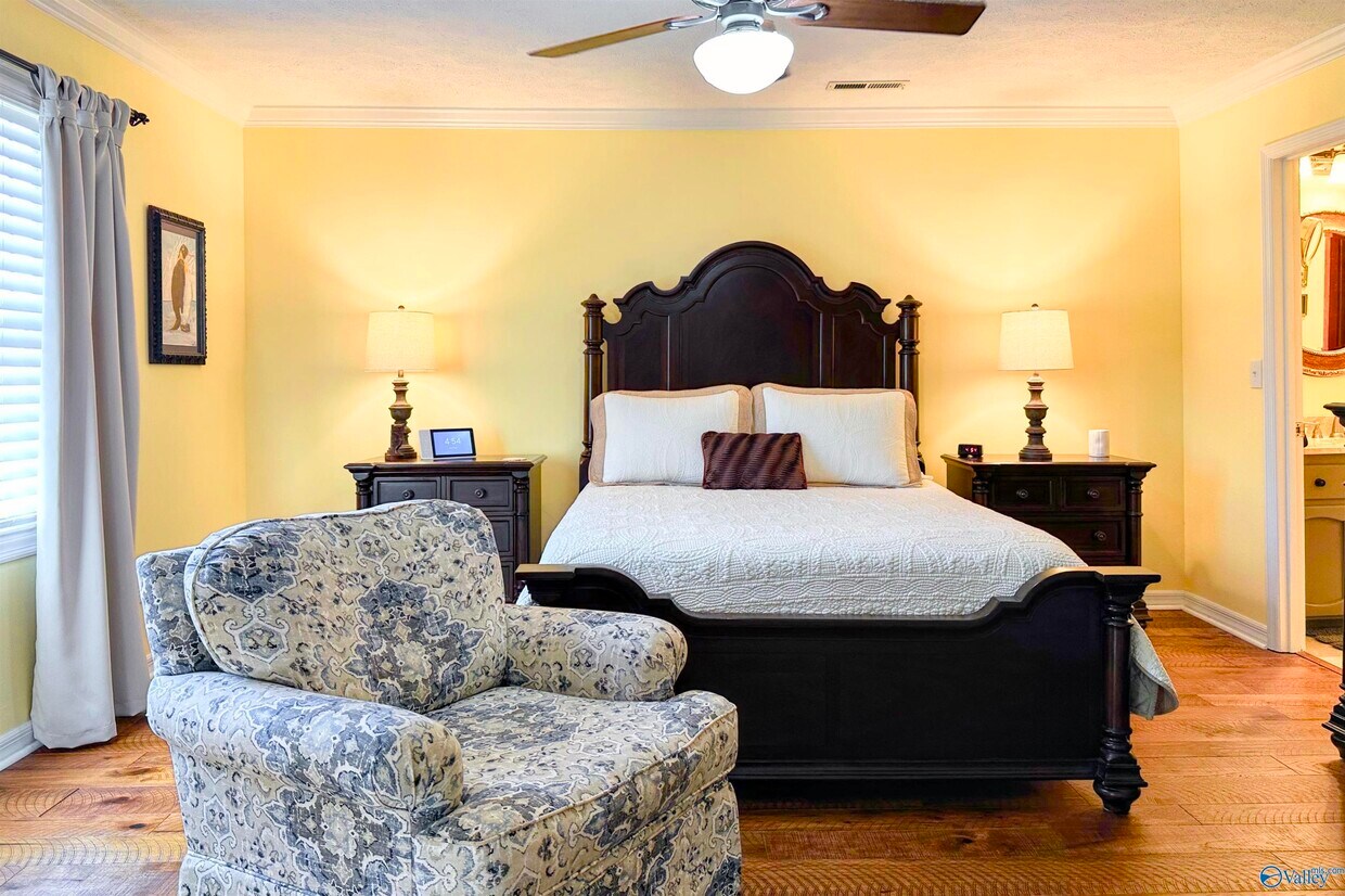 Foto principal - 206 Winslow Dr