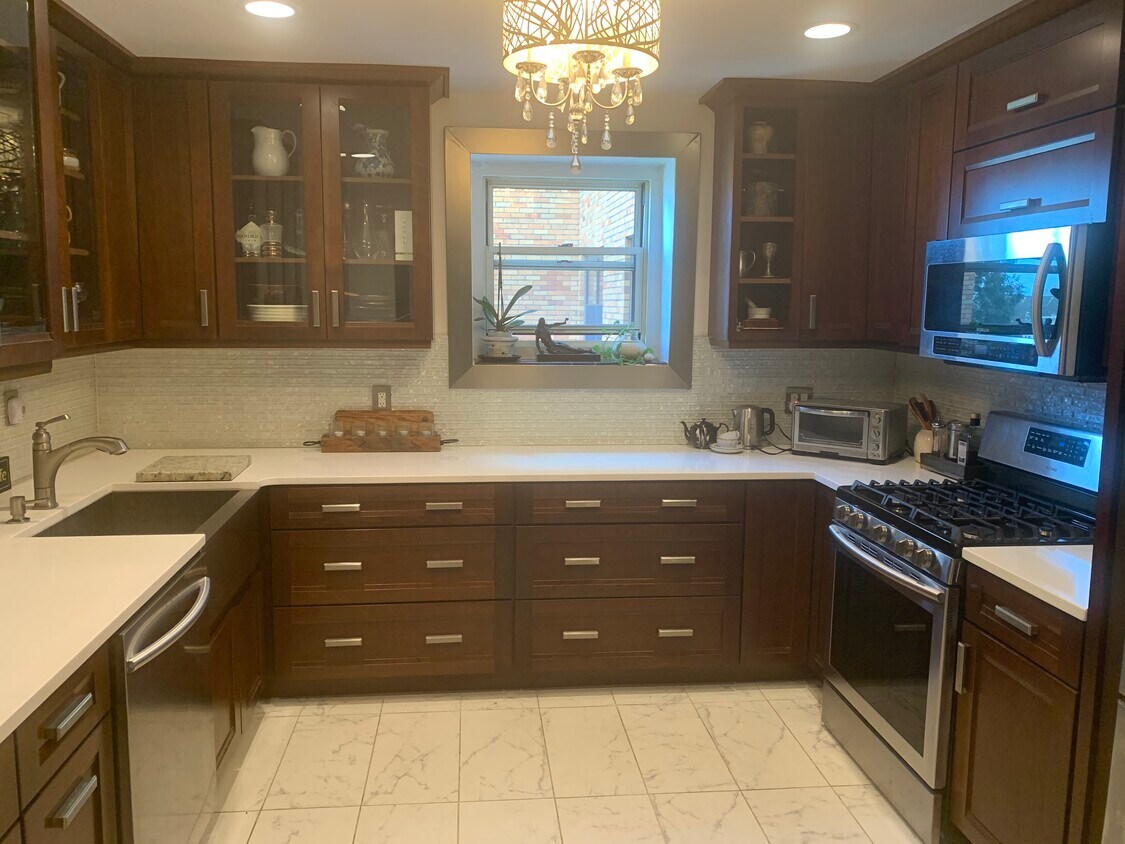 40 Old Lancaster Rd Unit 1, Merion Station, PA 19066 Condo for Rent