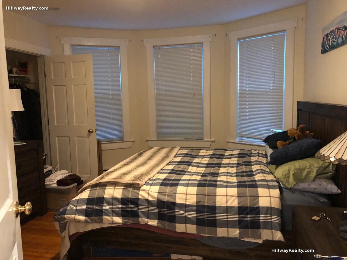 Foto principal - 144 Kenrick St