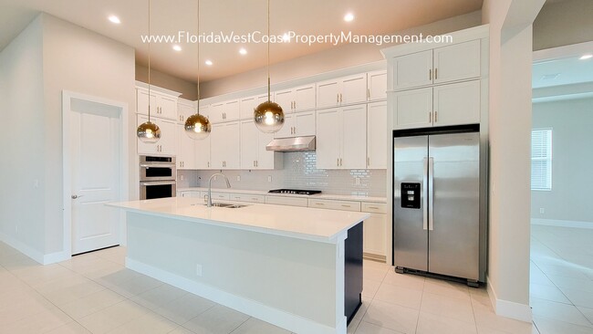 Foto del edificio - OUTSTANDING HOME IN THE ISLES AT LAKEWOOD ...