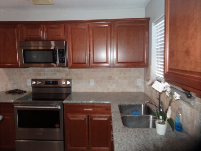 Foto del edificio - 1606 Quail Run