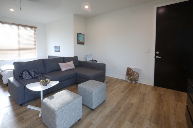 main area - 5601 W 78th St