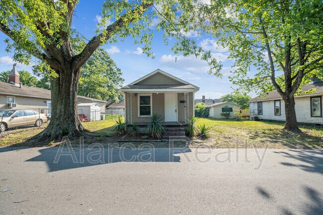Building Photo - 102 Black Ave