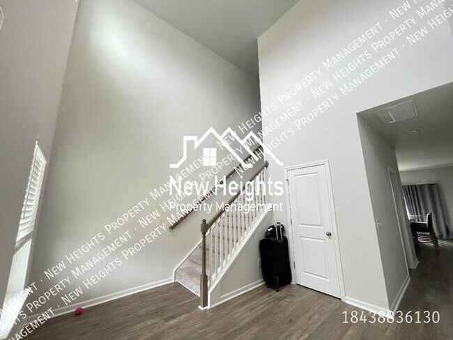 Building Photo - Beautiful Single Family Detached House in ...
