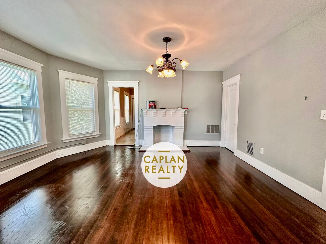 Foto principal - 30 Brownell St
