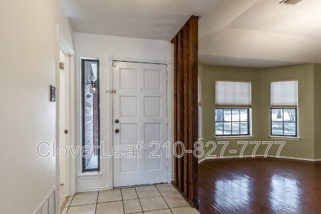 Foto del edificio - 5435 Timber Meadow St