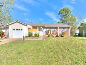 Building Photo - 2713 S Norwood Ave