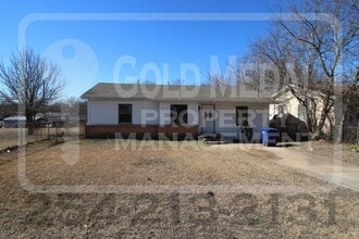 Building Photo - 603 Hill St