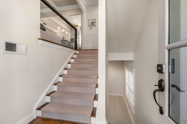 Foto del edificio - 540 Woodall Ave NE
