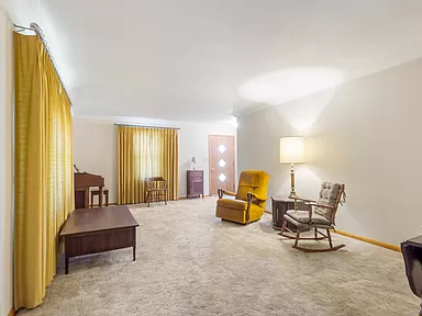 Foto del edificio - 4627 Newburg Rd