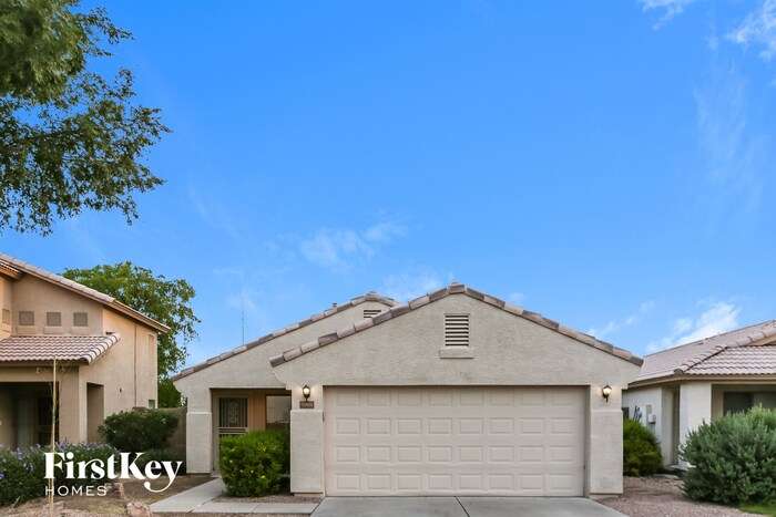 Foto principal - 10804 W Monte Vista Rd