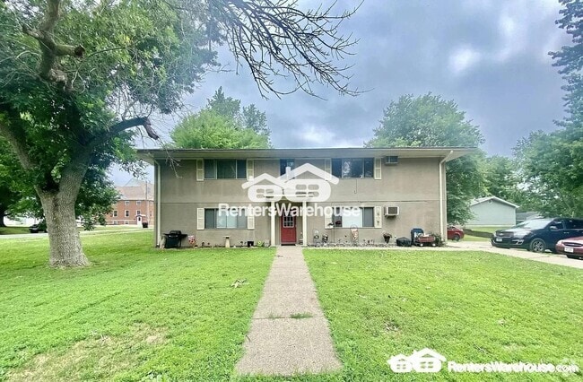 Building Photo - 206 N Madison St