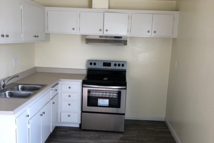 Primary Photo - 4009 W 242nd St