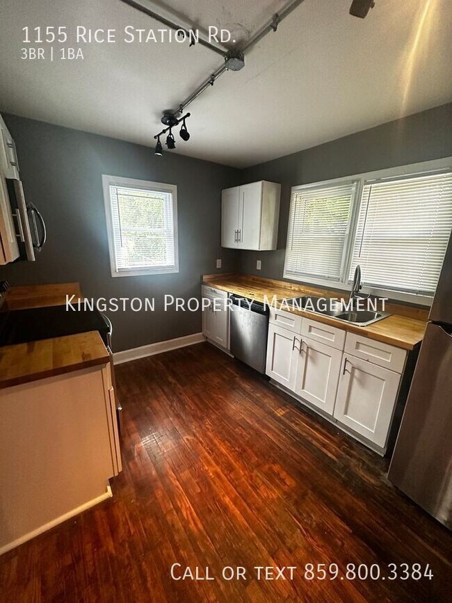 Building Photo - New 3 Bedroom House Now Available!! 1/2 OF...