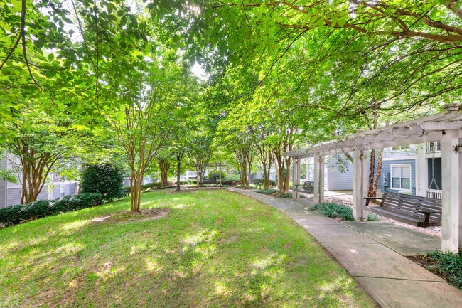 Building Photo - MAA Research Park