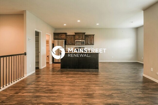 Foto del edificio - 4 Bedroom Pet-Friendly Home in Grain Valley, MO with Main Street Renewal